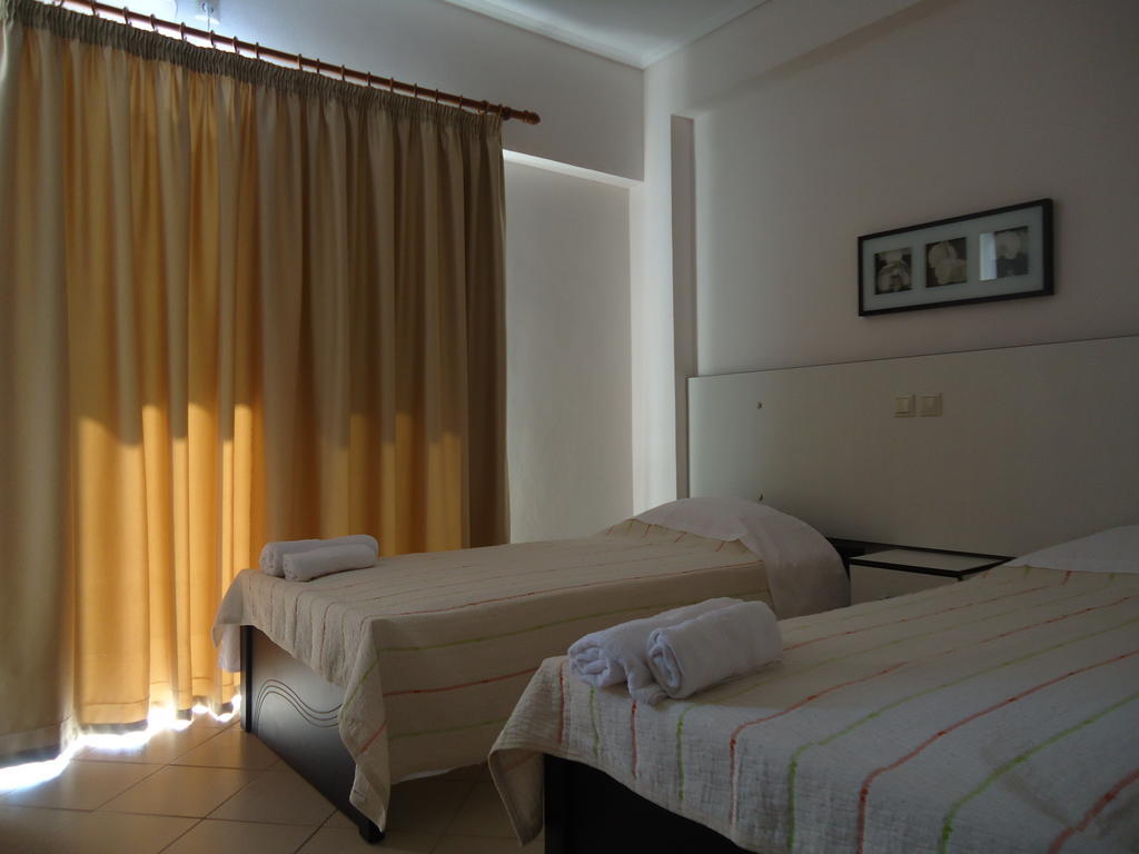 Rondos Hotel Himare Rom bilde