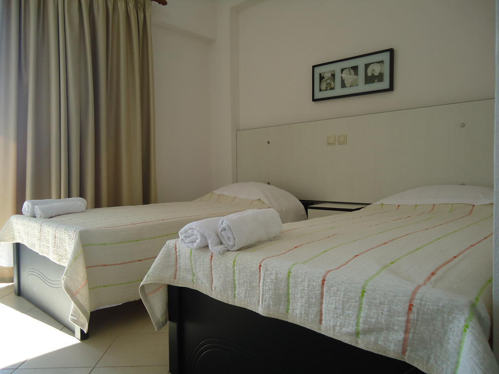 Rondos Hotel Himare Rom bilde