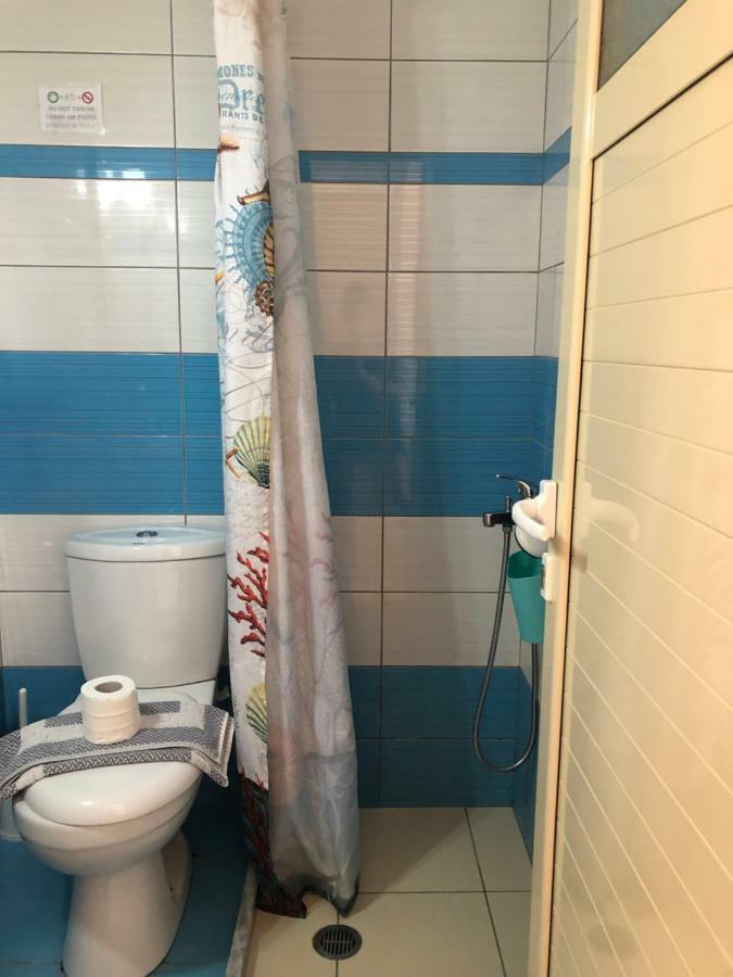 Rondos Hotel Himare Eksteriør bilde